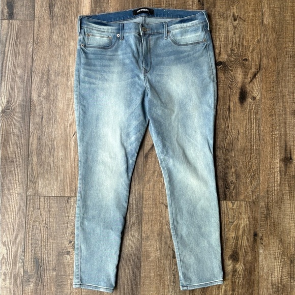 Express Denim - Express Stretch + Legging Mid Rise Light Denim Women's Size 14S